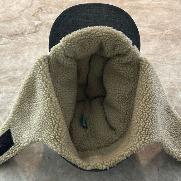 LL BEAN Weatherproof Trapper Hat - Picture 5 of 6